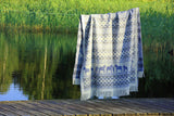 Wolldecke / Plaid aus Merinowolle Öjbro 'Dalarna' blau 130x220
