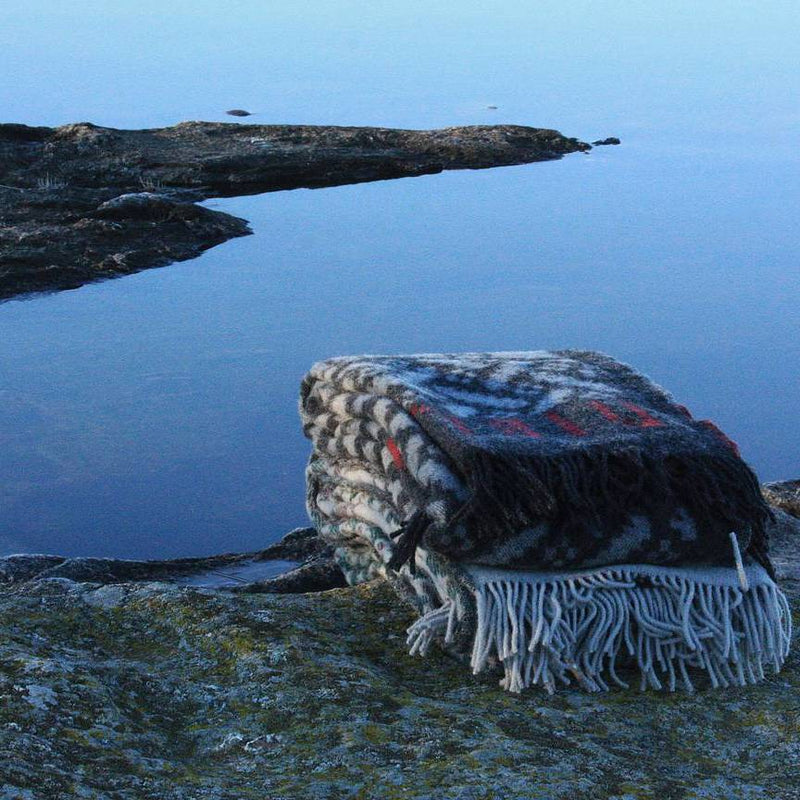 Öjbro Vantfabrik - traditionelle schwedische Heimtextilien aus feiner Merinowolle