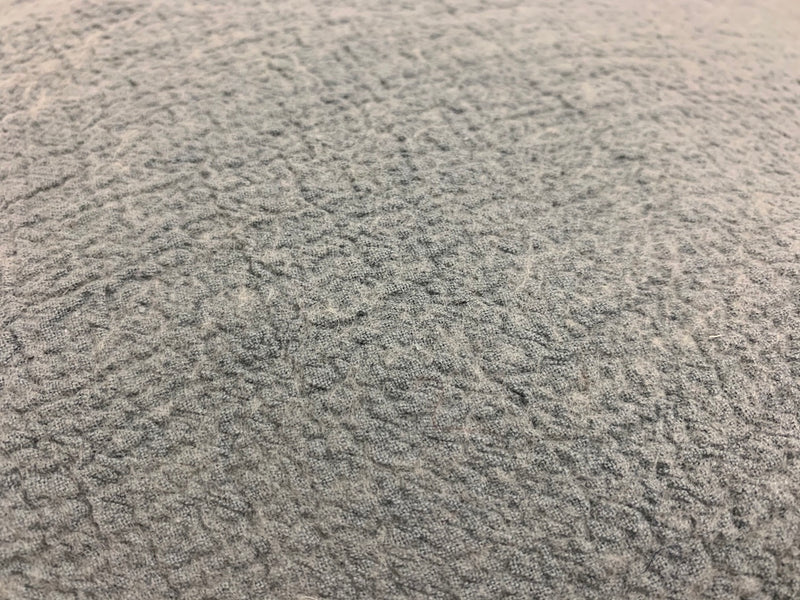 Wollkissen / Kissenbezug aus Wolle Tumar 'Aigul' Geo graublau 50x50