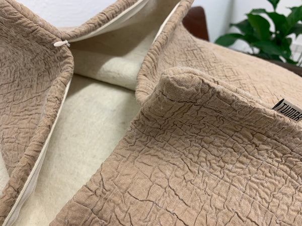 Wollkissen / Kissenbezug aus Wolle Tumar 'Aigul' Natur beige 50x50