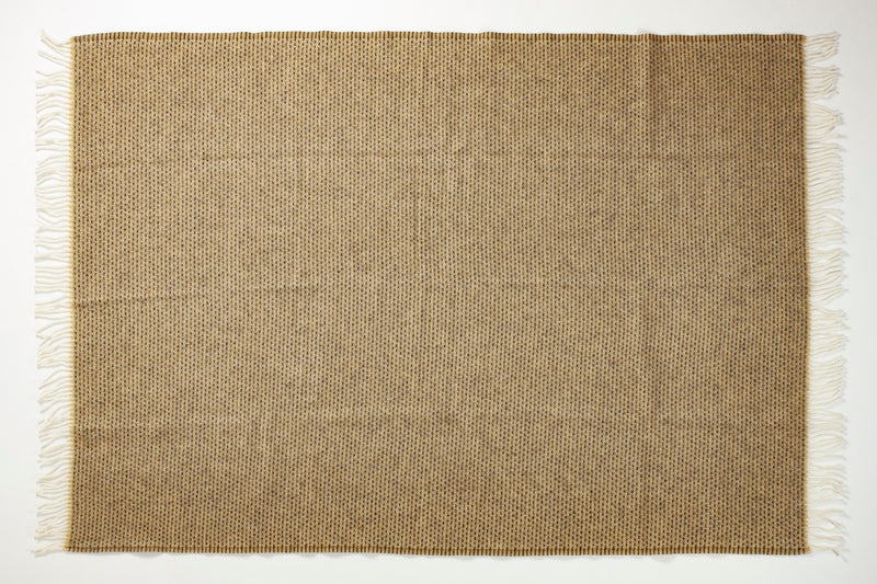 Wolldecke / Plaid aus Wolle Arctic 'Saxo' honey 130x200