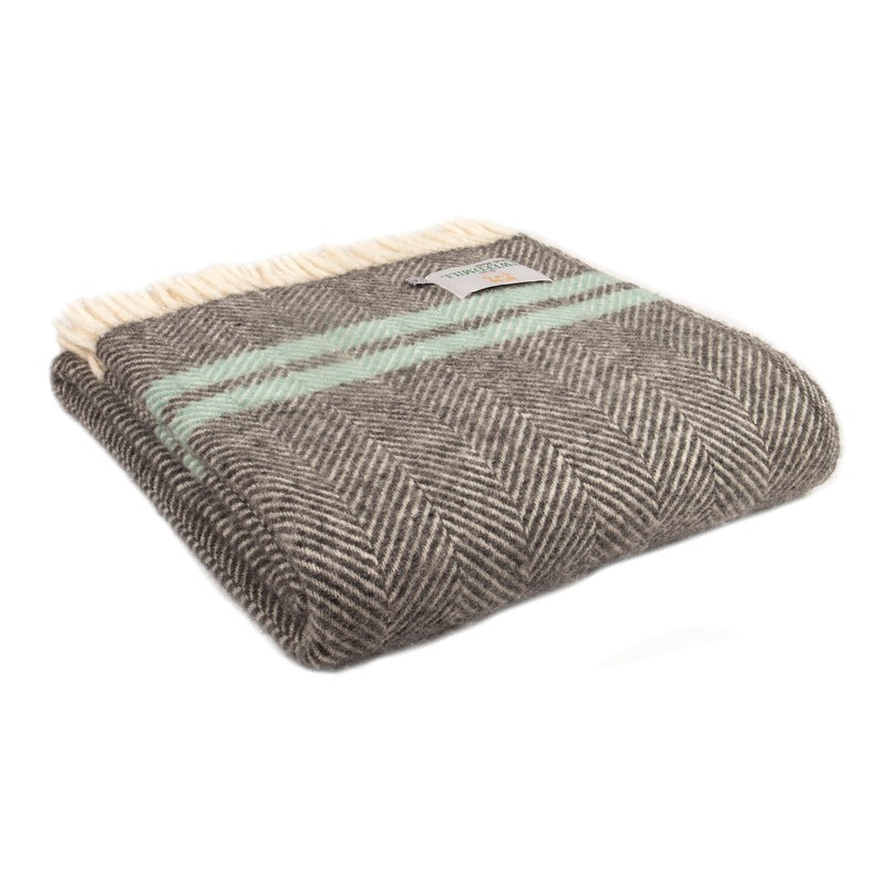 Wolldecke / Plaid aus Wolle Tweedmill 'Fishbone 2 Stripe' Slate & Ocean 150x183