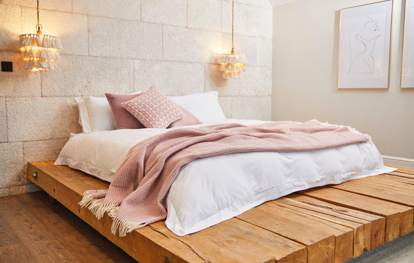 Wolldecke / Plaid aus Wolle Tweedmill 'Waffle' Dusky pink 140x240